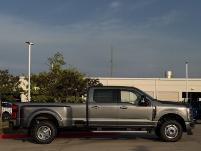 2026 Ford F-350SD Lariat DRW
