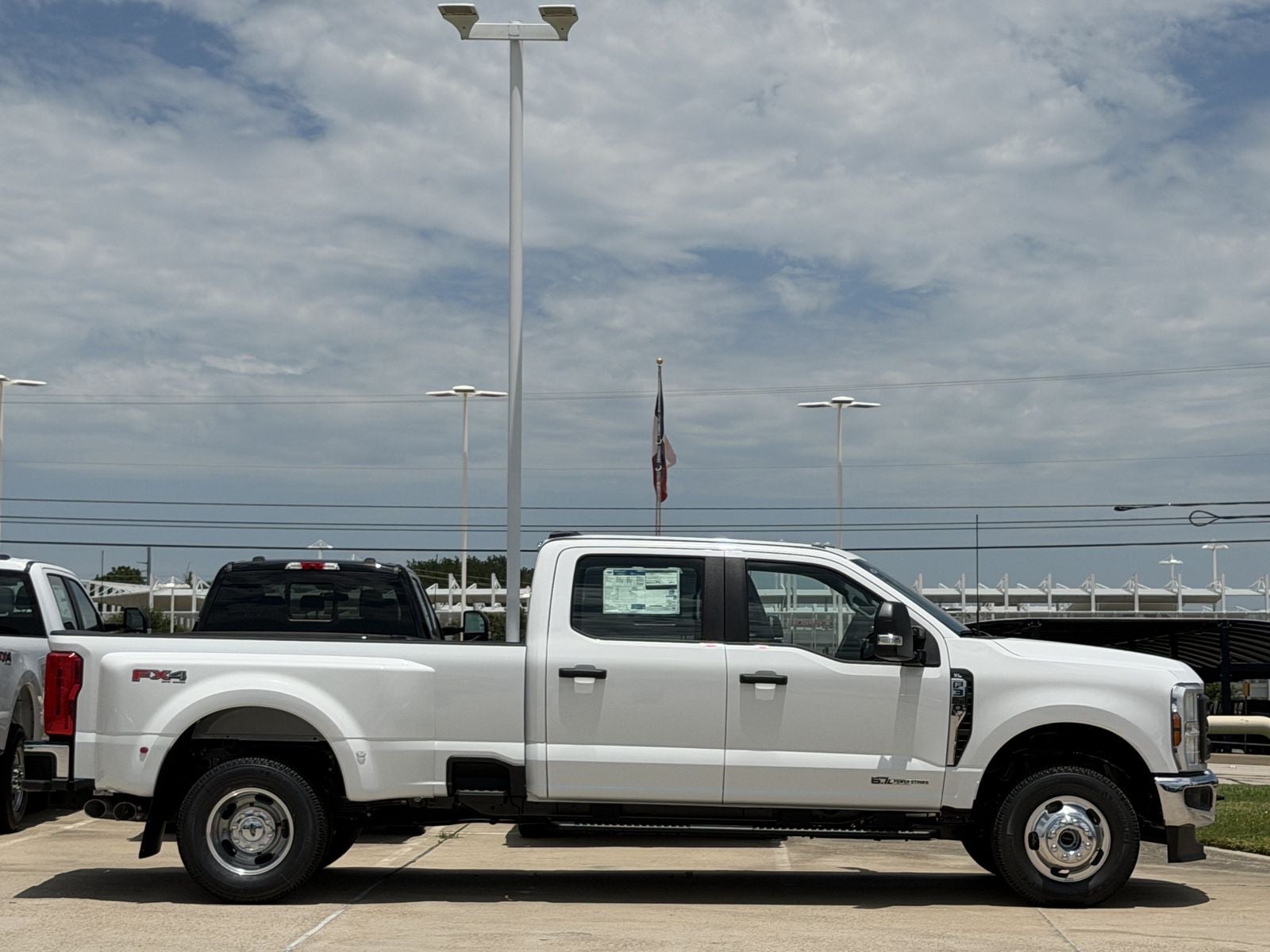 2026 Ford F-350SD XL DRW
