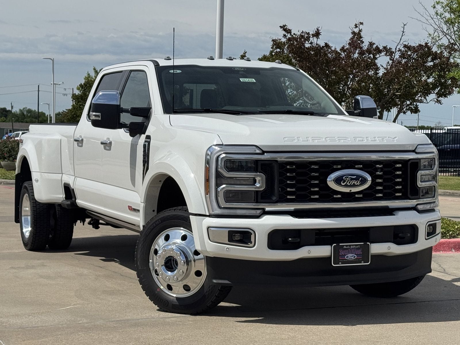 2026 Ford F-450SD DRW