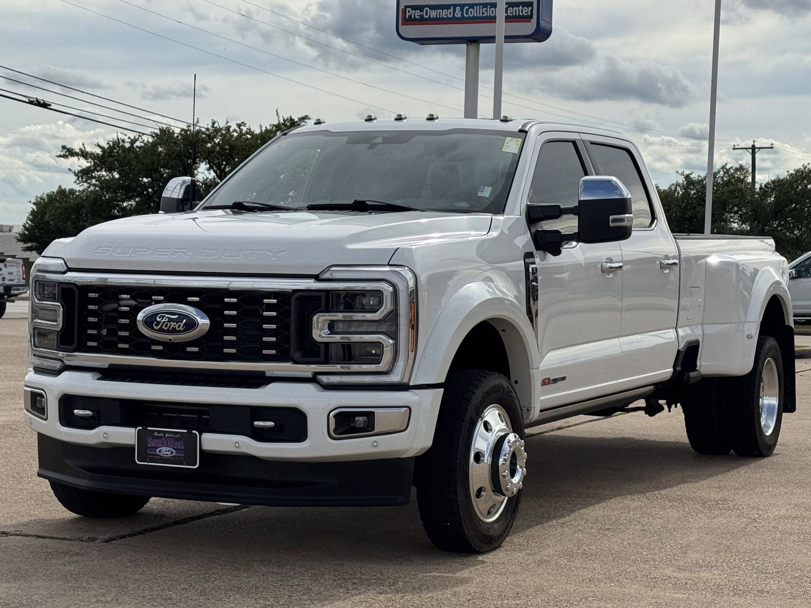 2024 Ford F-450SD Platinum DRW
