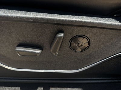 2025 Ford F-450SD Platinum DRW
