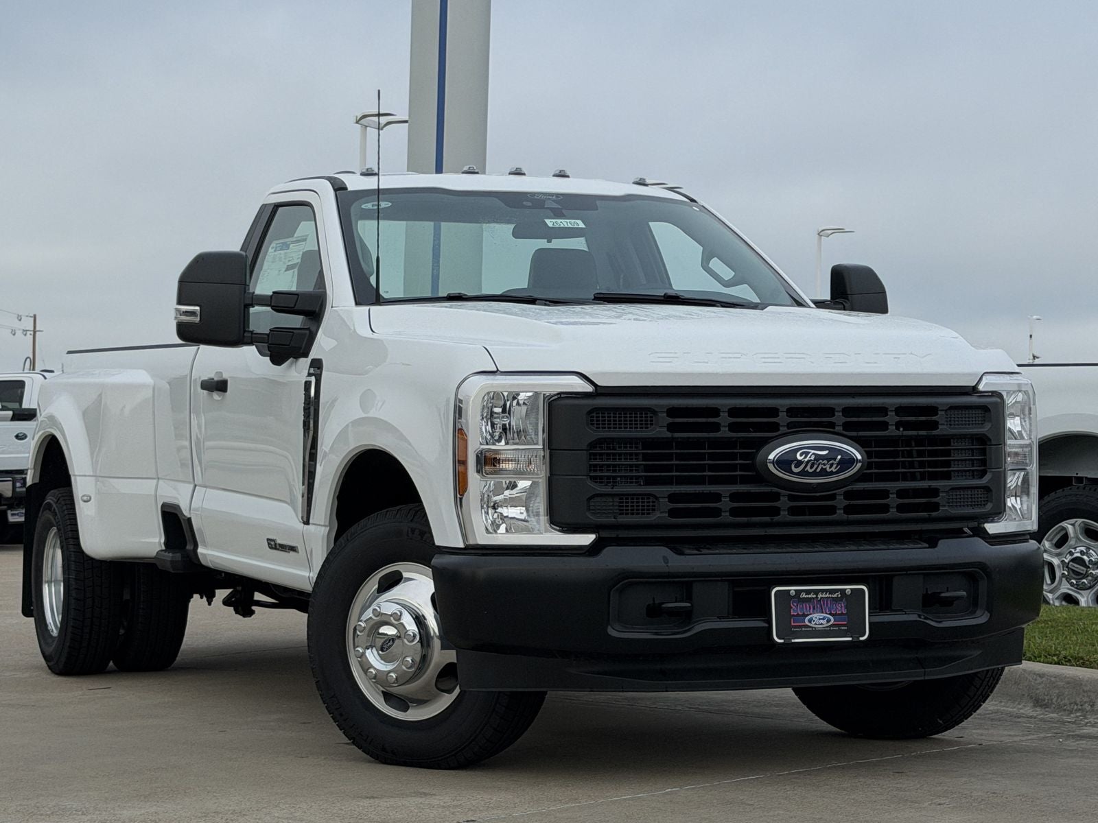 2026 Ford F-350SD XL DRW