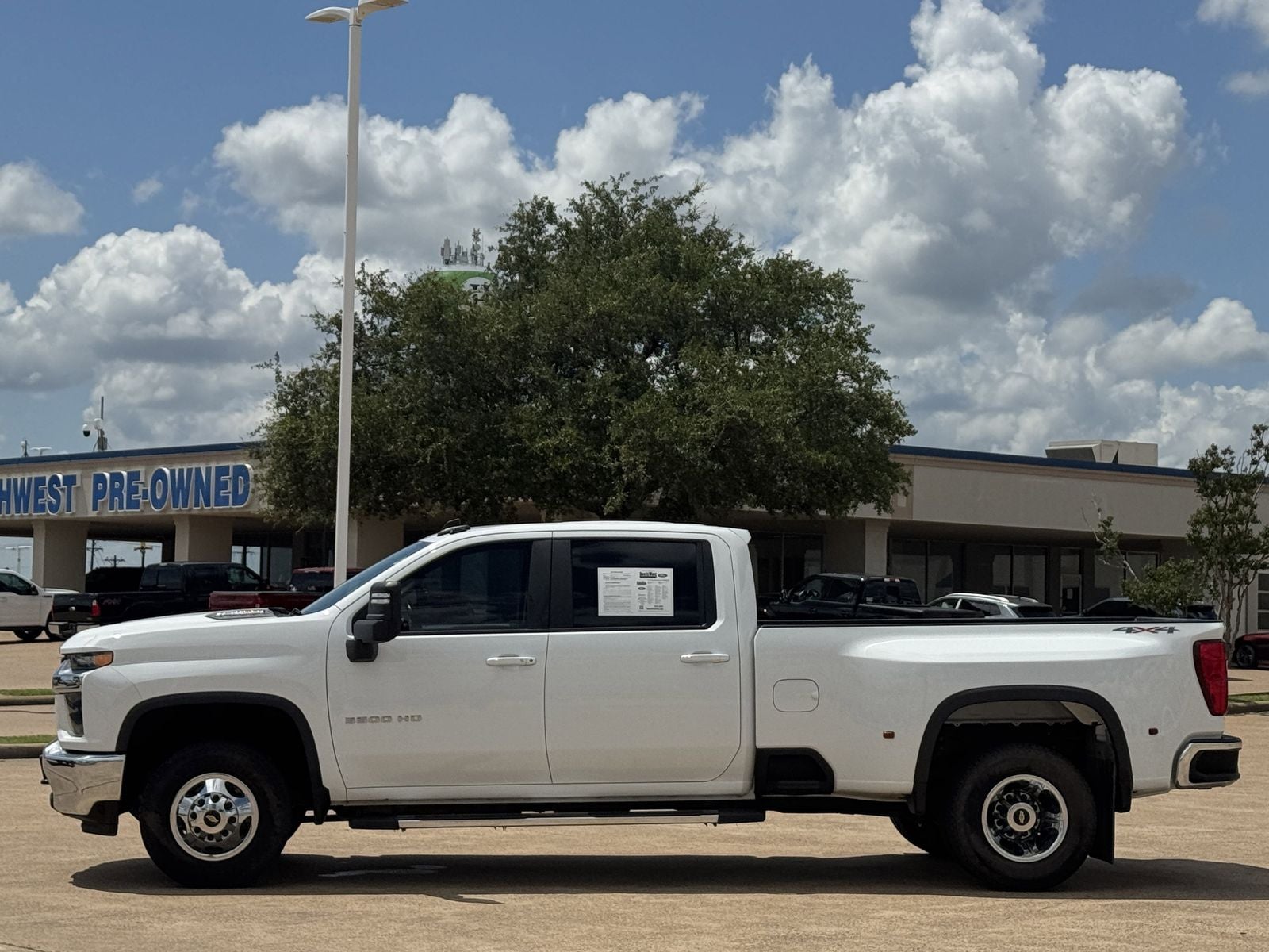 2022 Chevrolet Silverado 3500HD LT