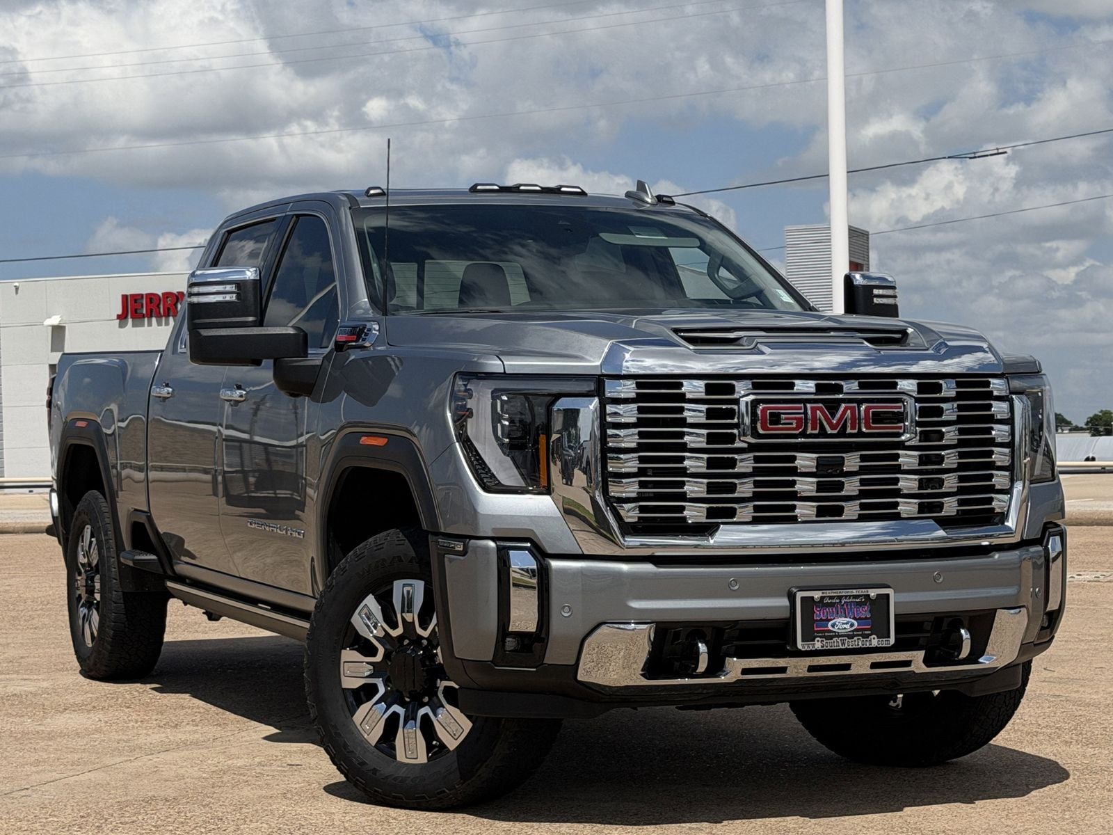 2024 GMC Sierra 2500HD Denali