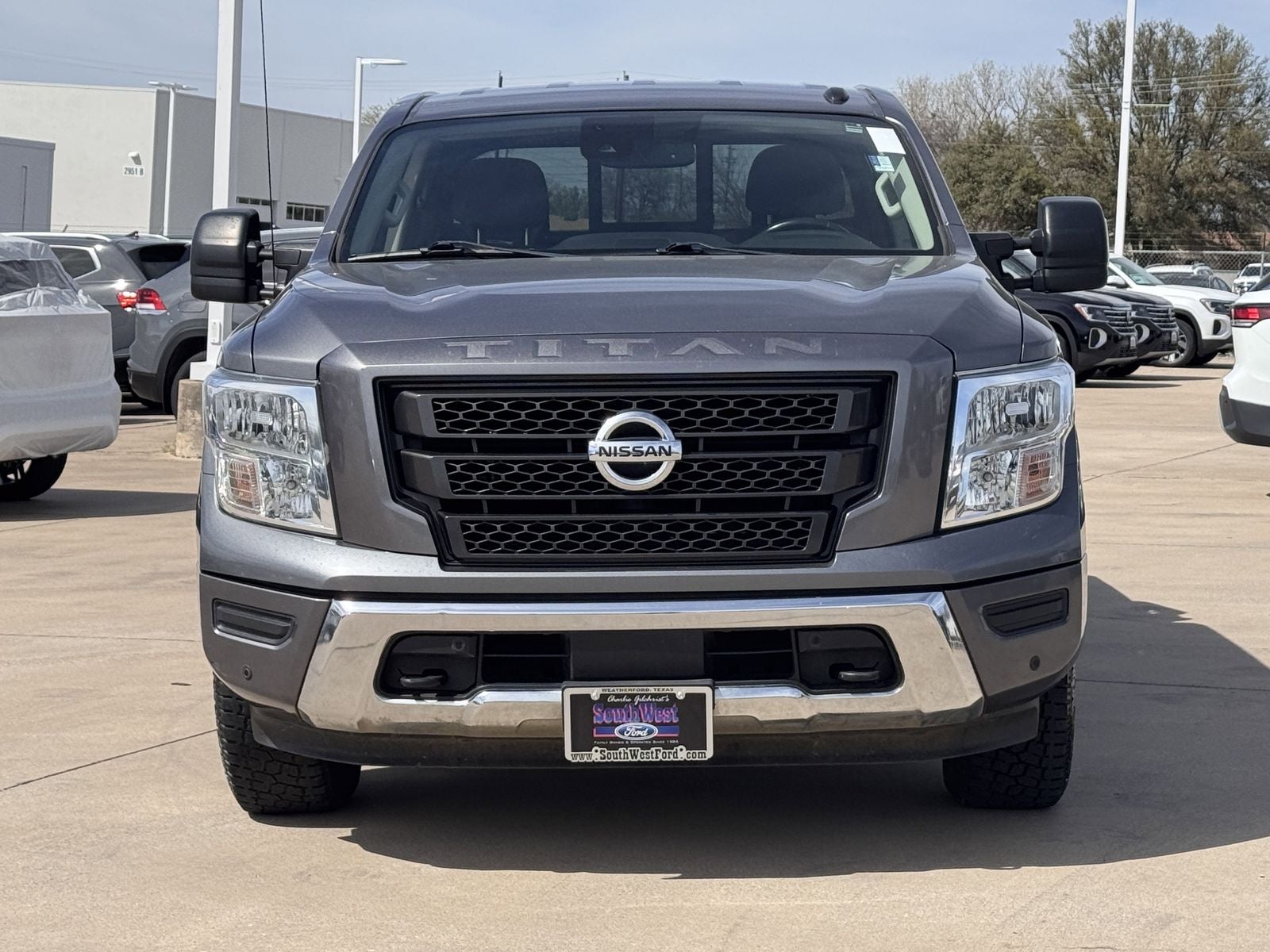 2020 Nissan Titan SV