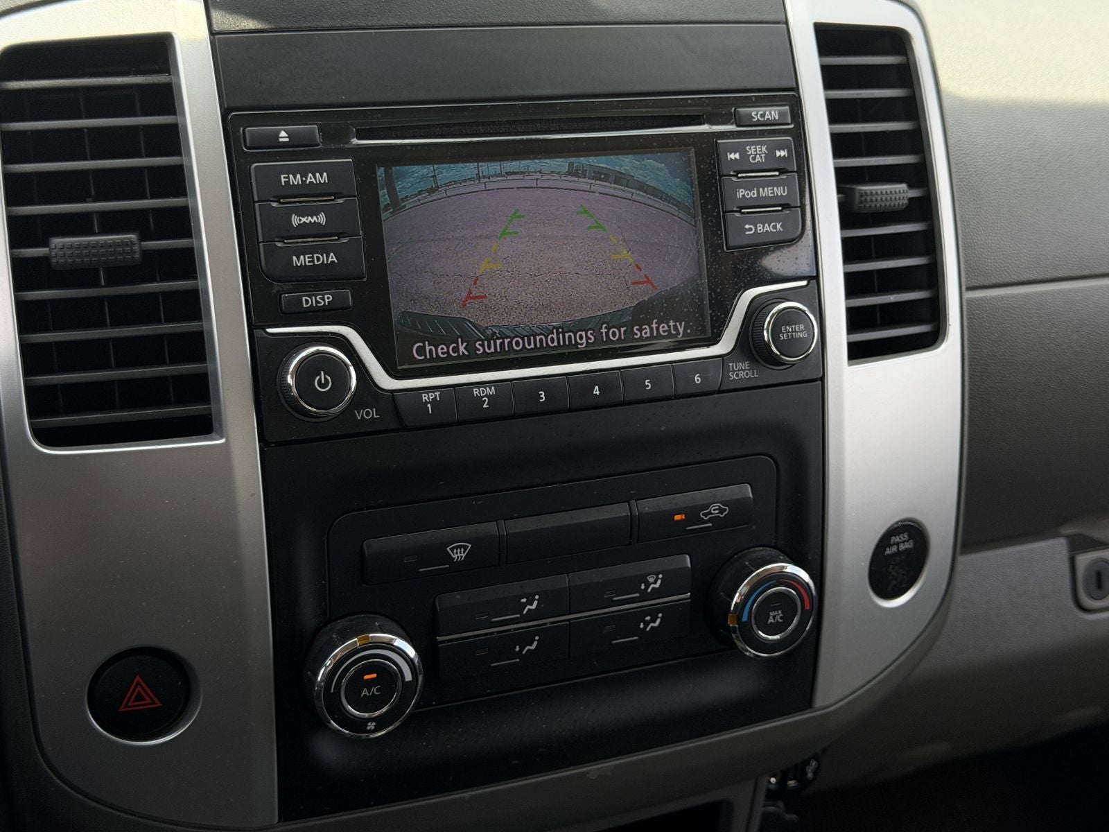 2017 Nissan Frontier SV