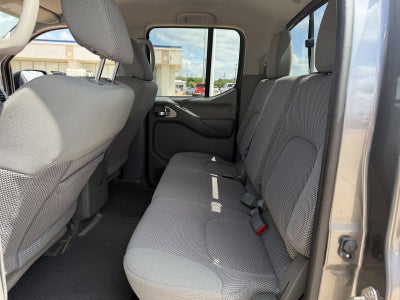 2017 Nissan Frontier SV