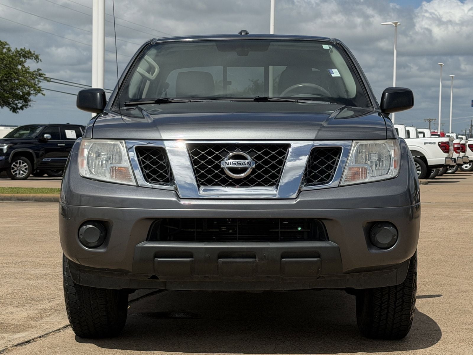 2017 Nissan Frontier SV