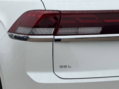 2024 Volkswagen Atlas Cross Sport 2.0T SEL R-Line