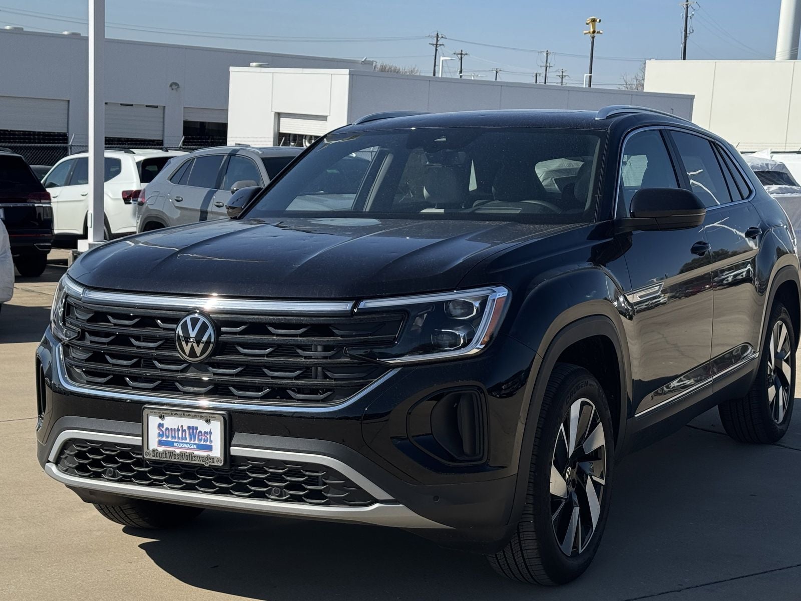 2025 Volkswagen Atlas Cross Sport 2.0T SEL