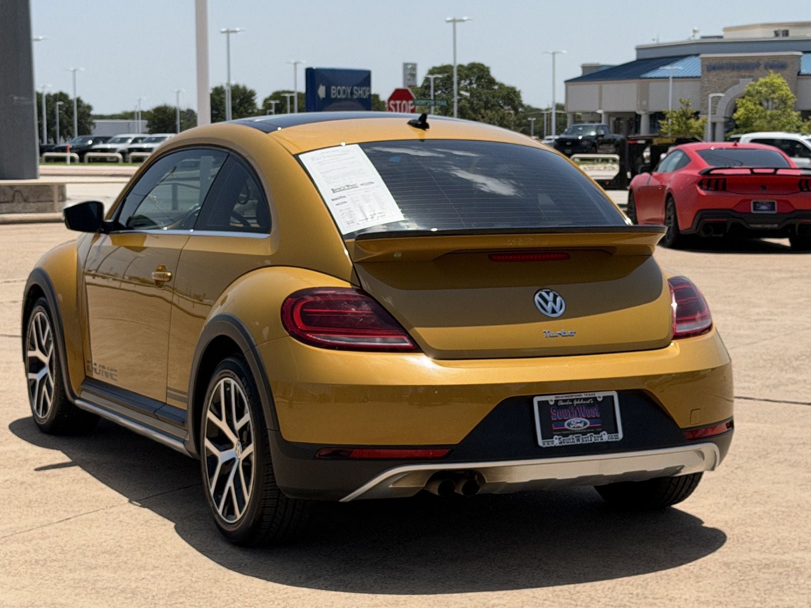 2018 Volkswagen Beetle 2.0T Dune