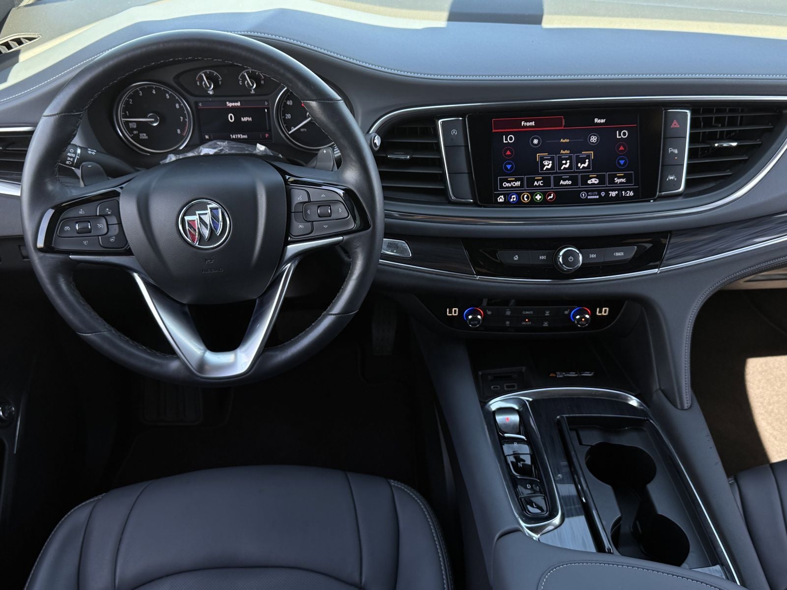 2022 Buick Enclave Essence