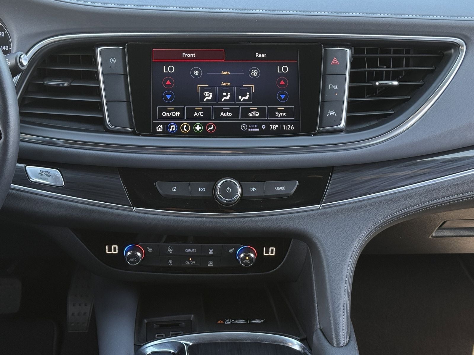 2022 Buick Enclave Essence