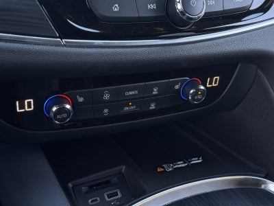 2022 Buick Enclave Essence