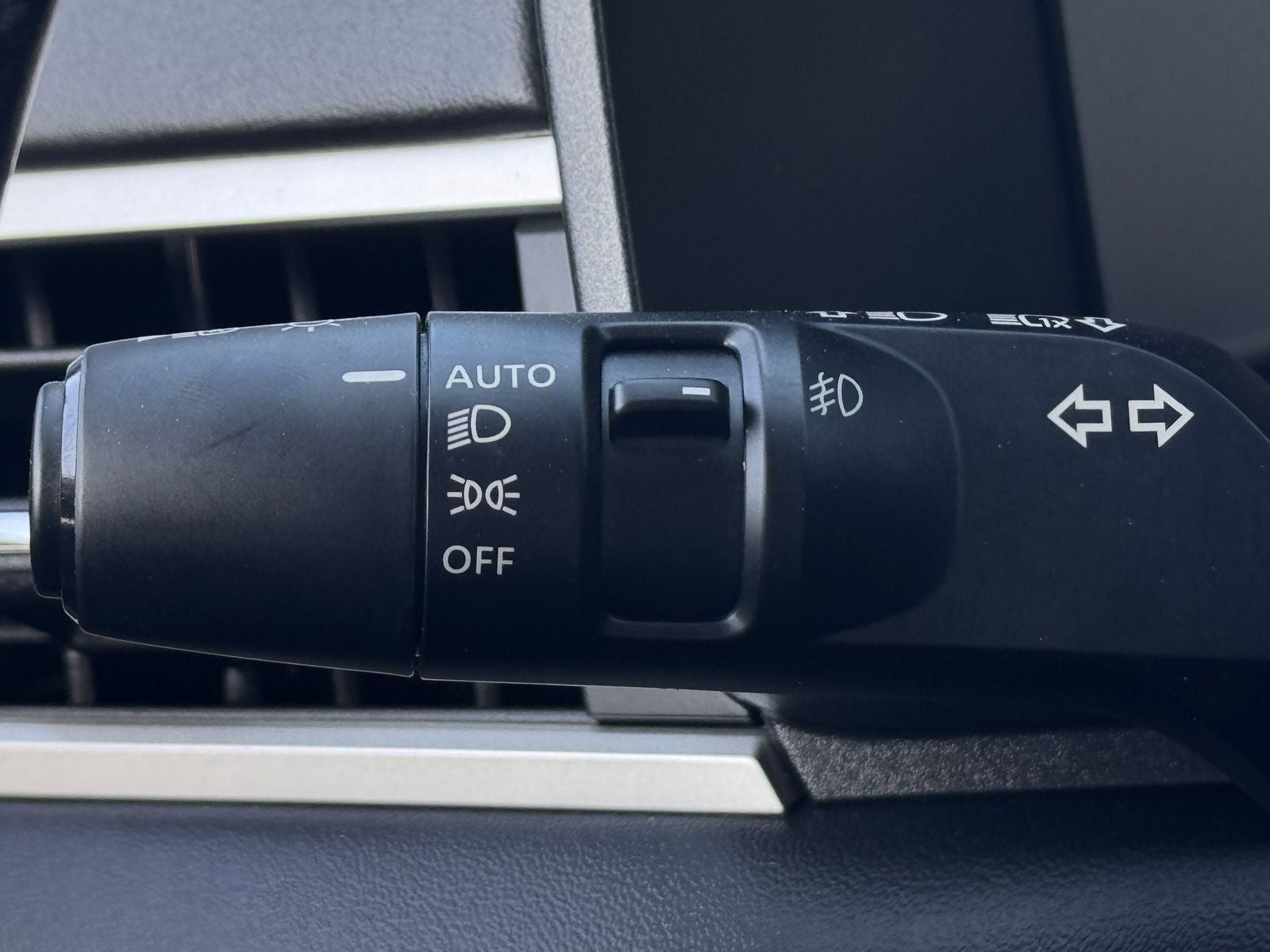 2023 Mitsubishi Outlander PHEV SEL