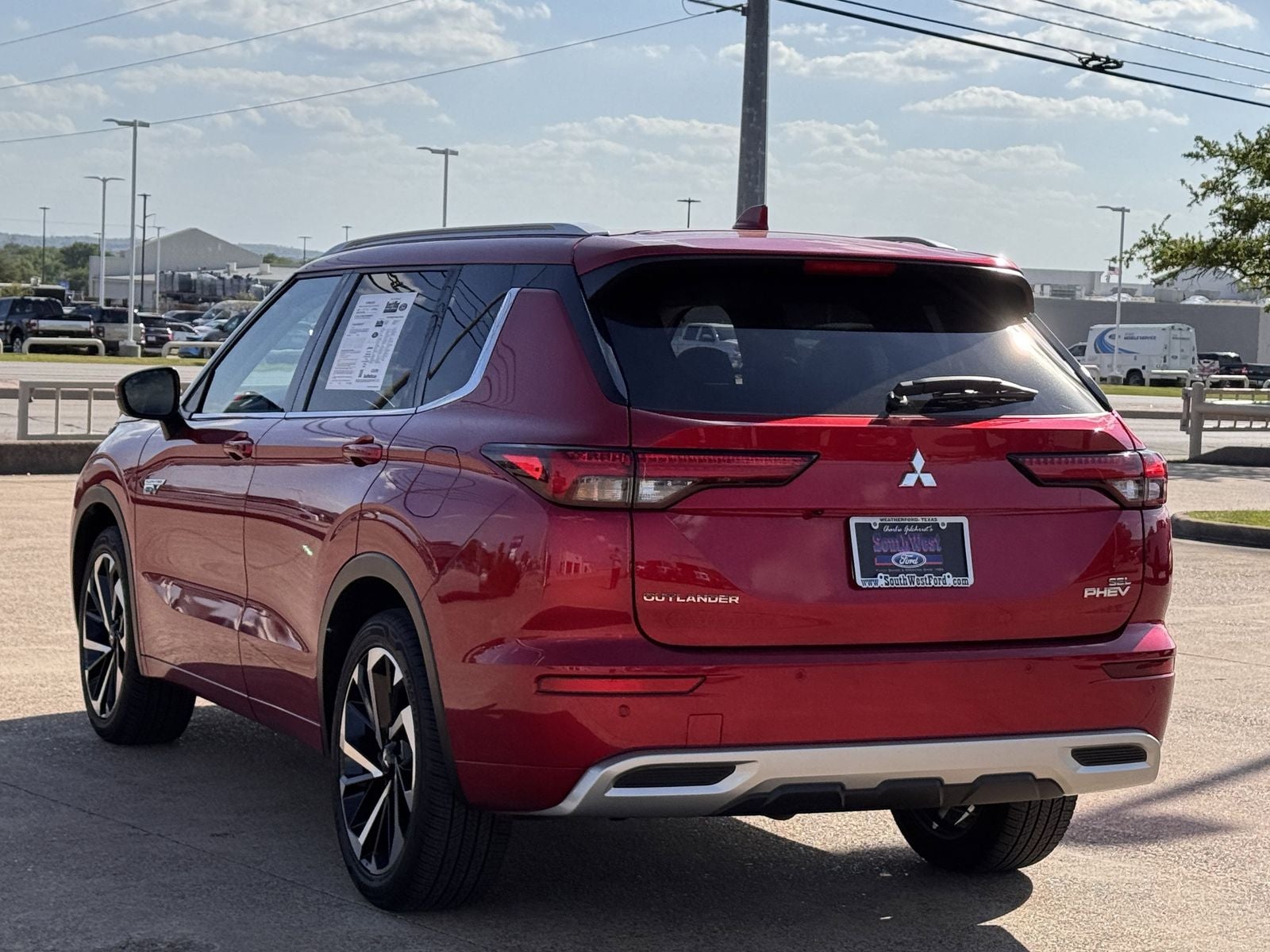 2023 Mitsubishi Outlander PHEV SEL