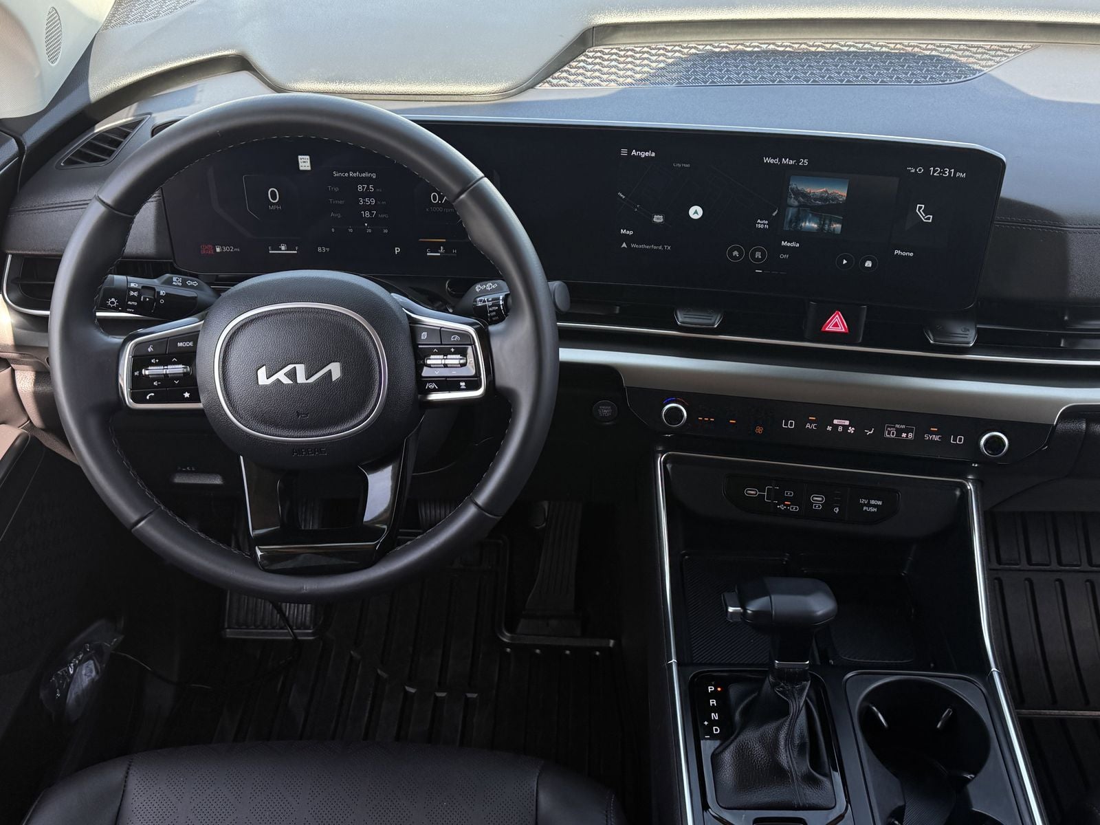 2025 Kia Carnival SX