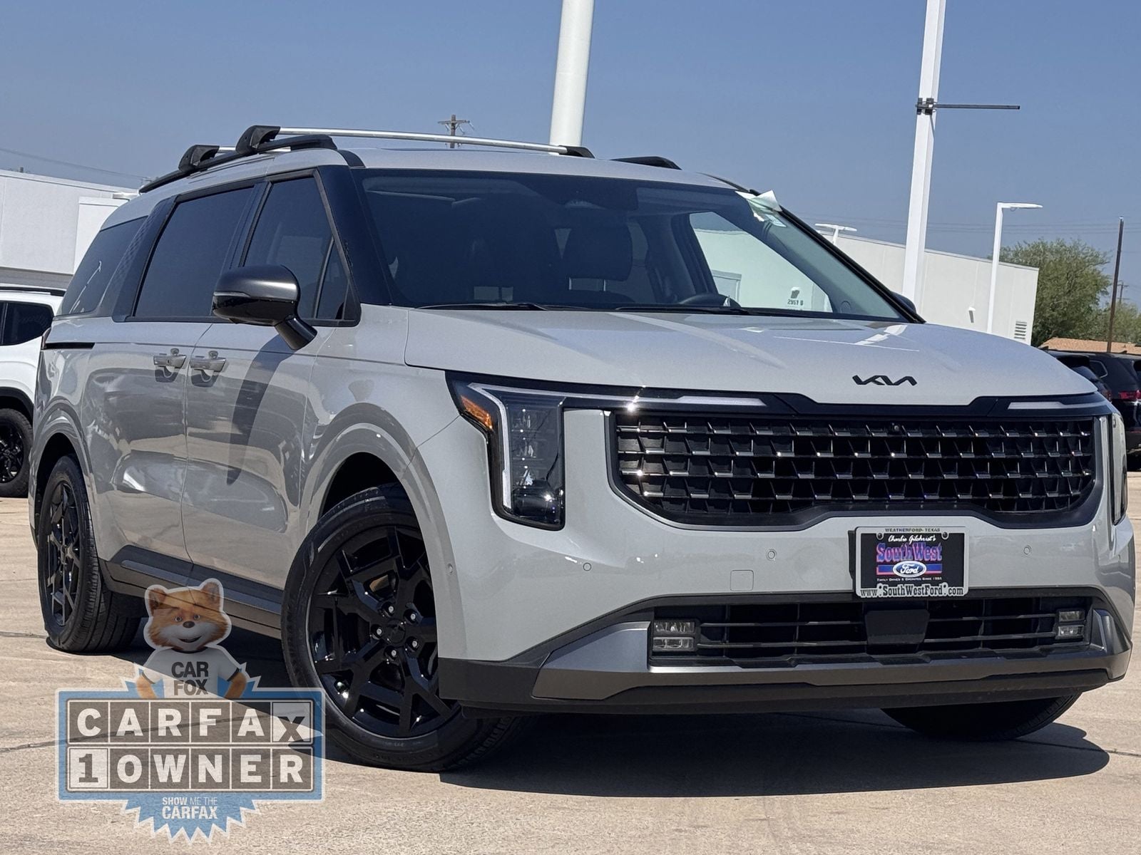 2025 Kia Carnival SX