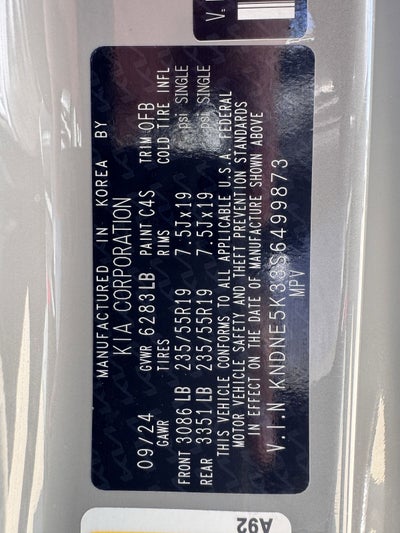 2025 Kia Carnival SX