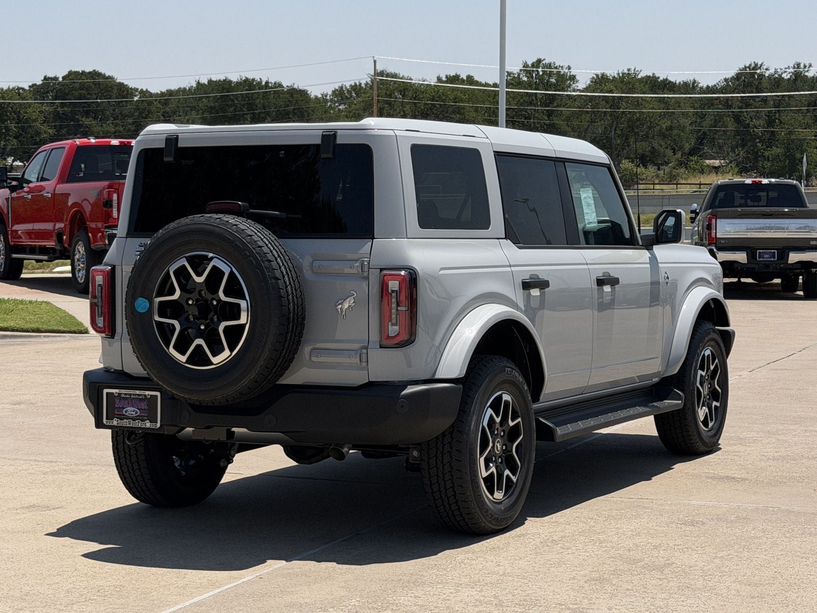 2026 Ford Bronco Outer Banks®