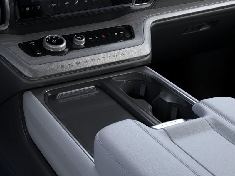 2026 Ford Expedition Platinum®