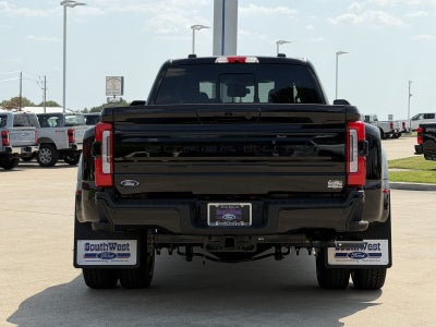 2026 Ford Super Duty F-350® Platinum®
