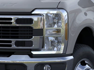 2026 Ford Super Duty F-350® XLT