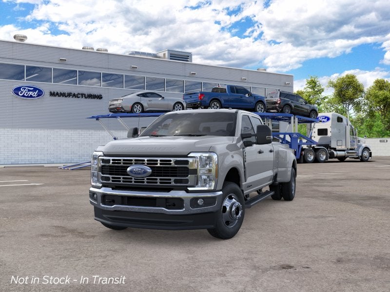 2026 Ford Super Duty F-350® XLT