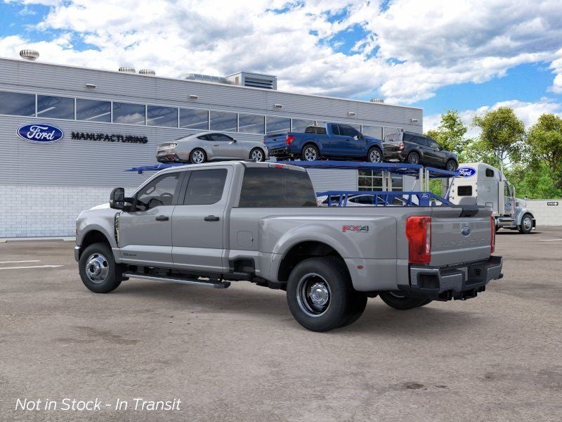 2026 Ford Super Duty F-350® XLT