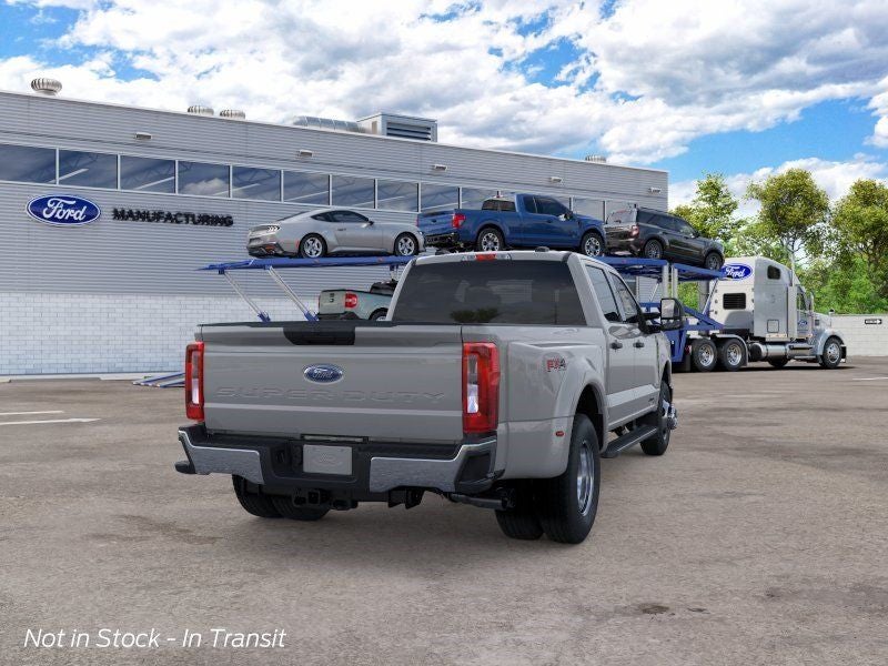 2026 Ford Super Duty F-350® XLT