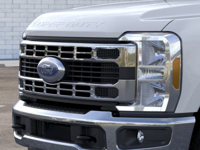 2026 Ford Super Duty F-350® XLT