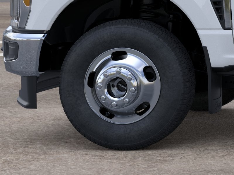 2026 Ford Super Duty F-350® XLT