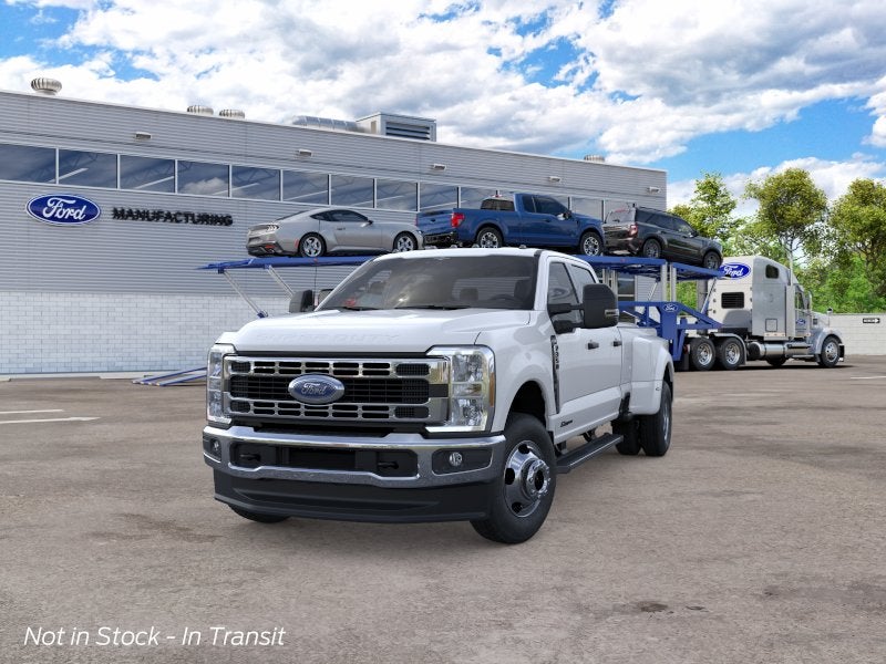 2026 Ford Super Duty F-350® XLT