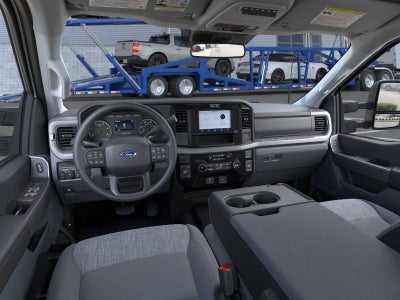 2026 Ford Super Duty F-350® XLT