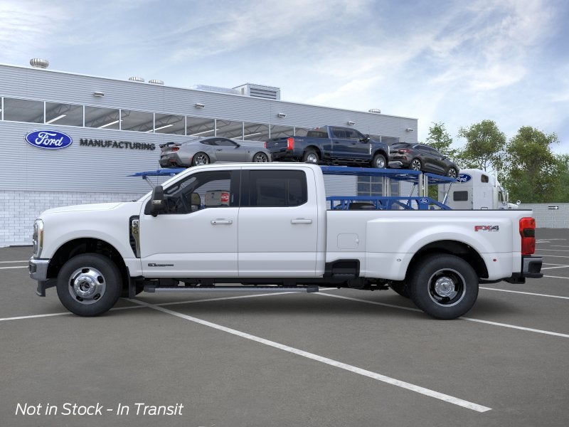 2026 Ford Super Duty F-350® Lariat®
