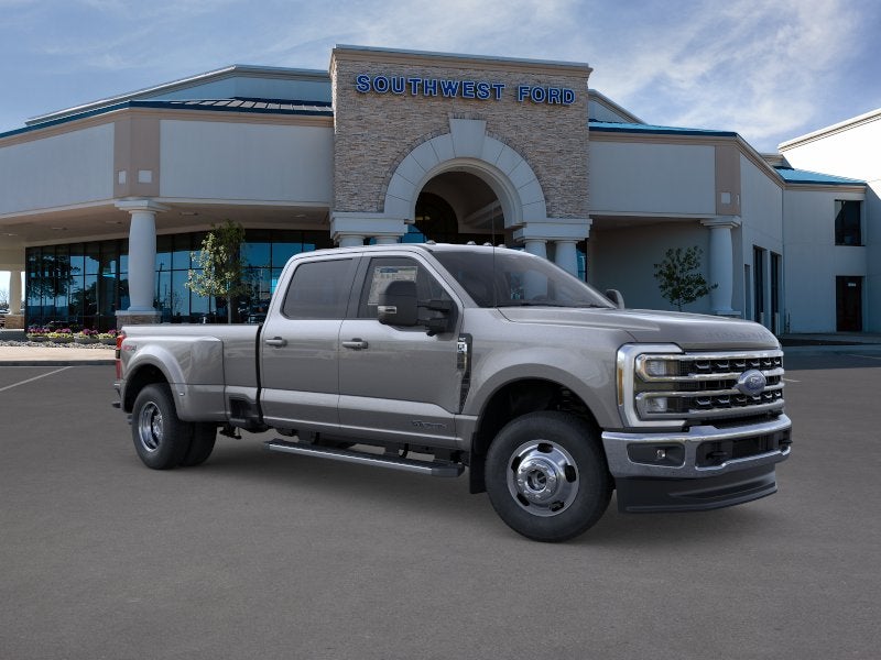 2026 Ford Super Duty F-350® XLT