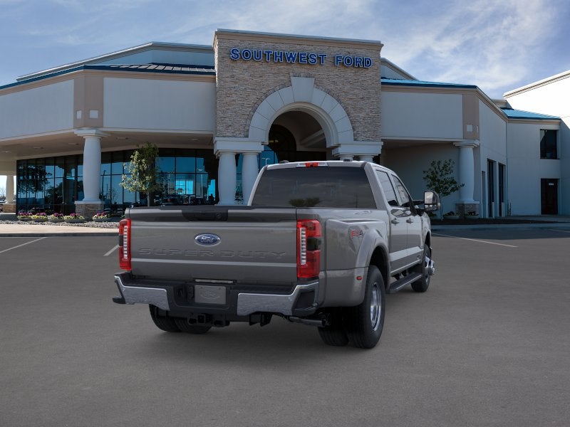 2026 Ford Super Duty F-350® XLT