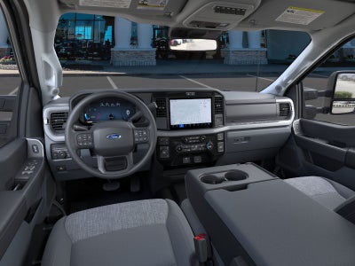 2026 Ford Super Duty F-350® XLT