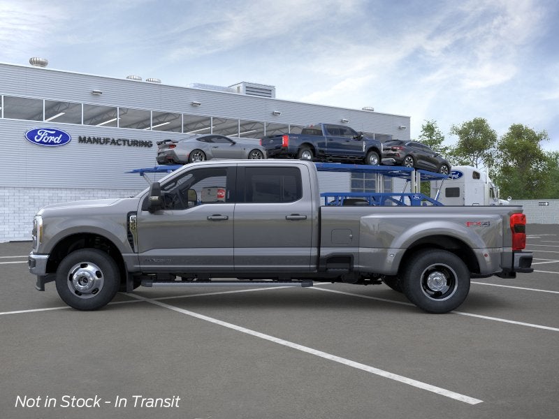 2026 Ford Super Duty F-350® Lariat®