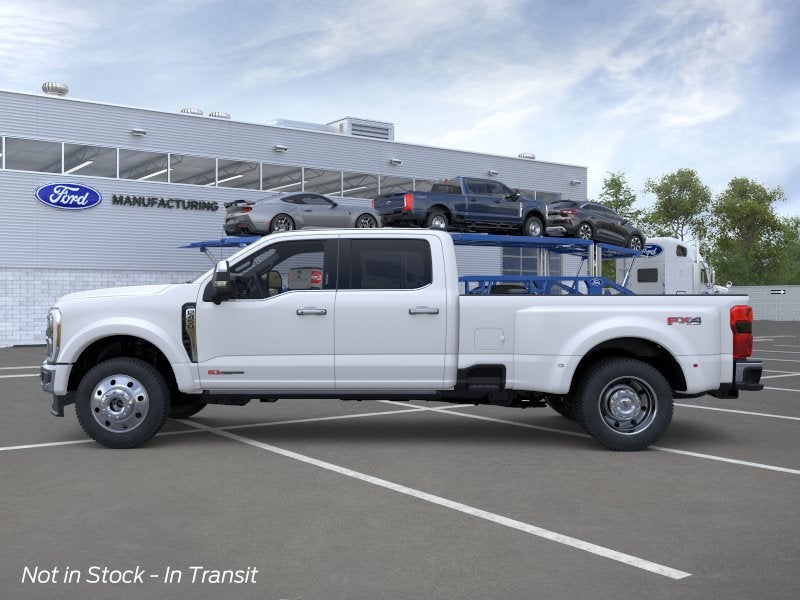 2026 Ford Super Duty F-450® Lariat®