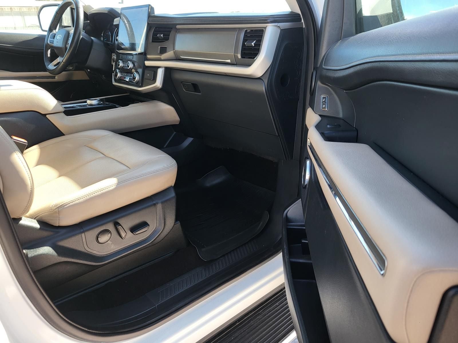 2022 Ford Expedition Max XLT