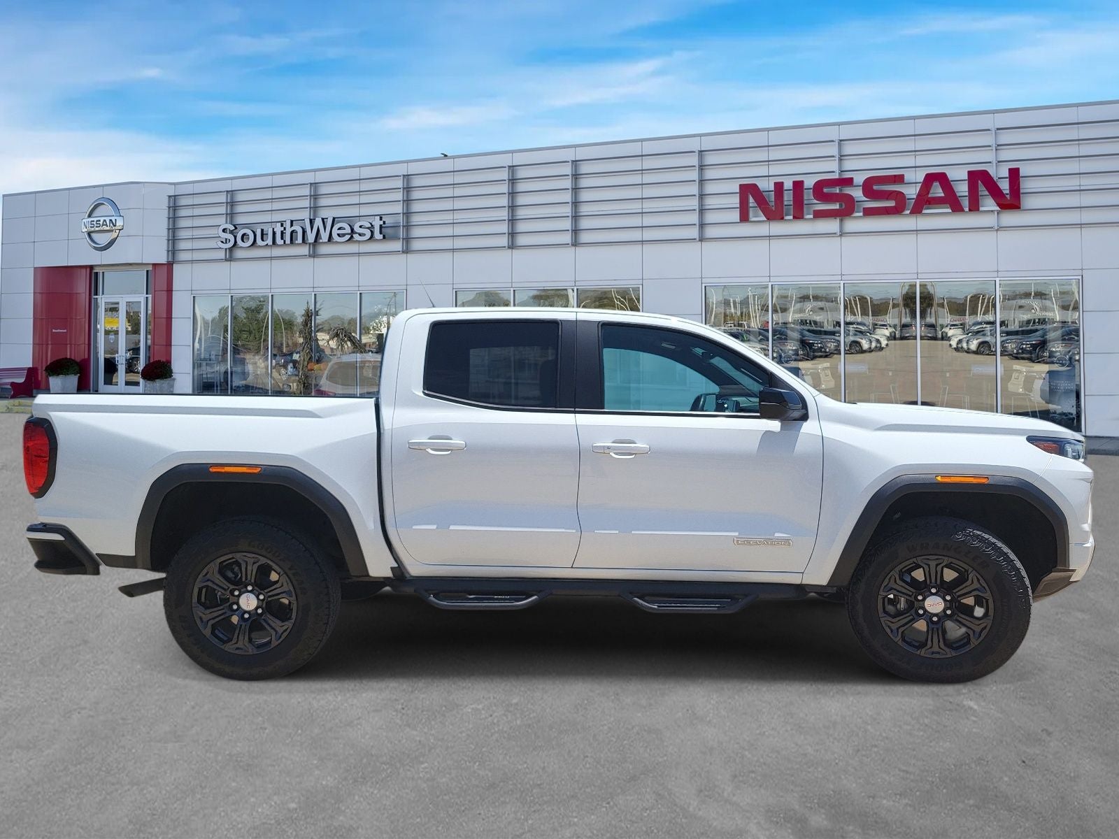 2024 GMC Canyon Elevation