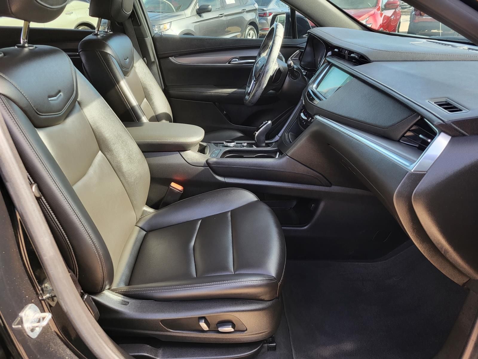 2021 Cadillac XT5 Luxury