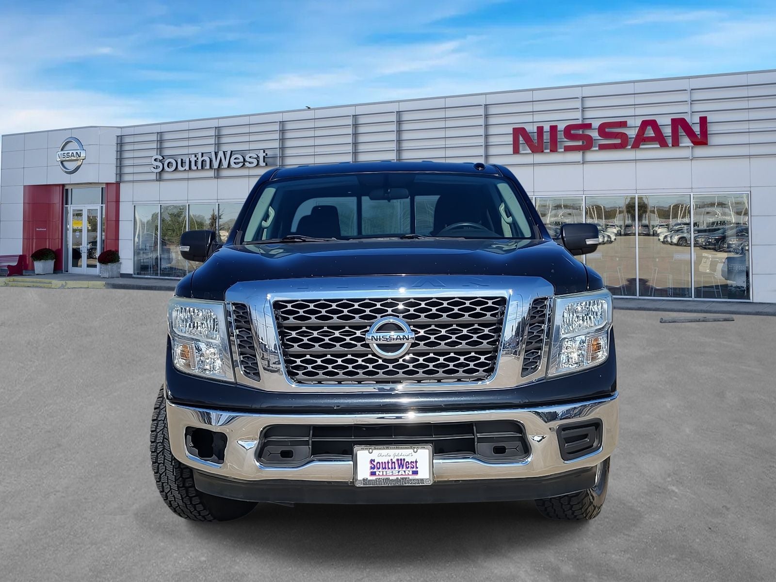 2017 Nissan Titan SV