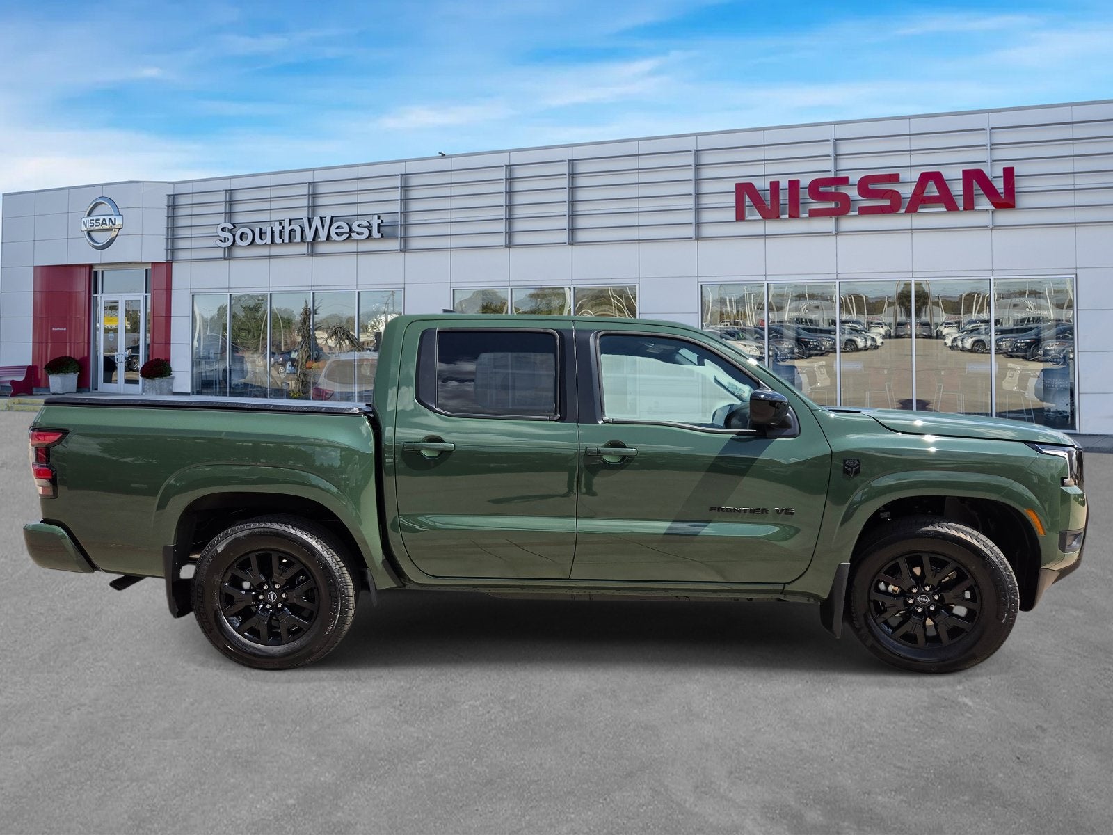 2027 Nissan Frontier SV