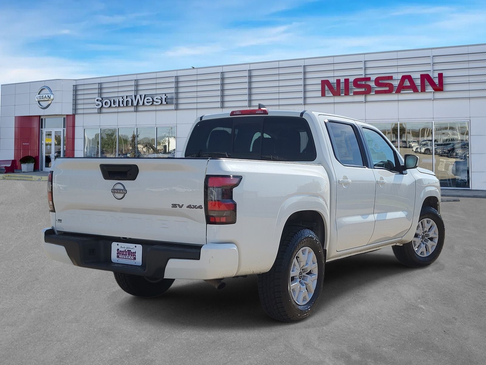 2022 Nissan Frontier SV