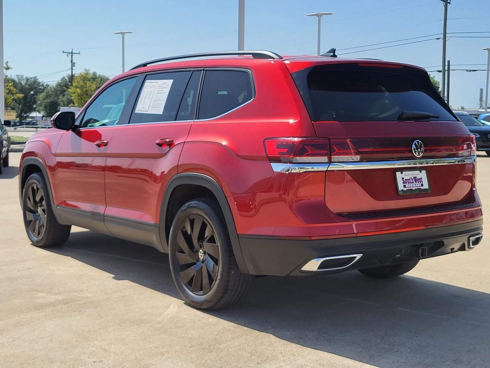 2024 Volkswagen Atlas 2.0T SE w/Technology