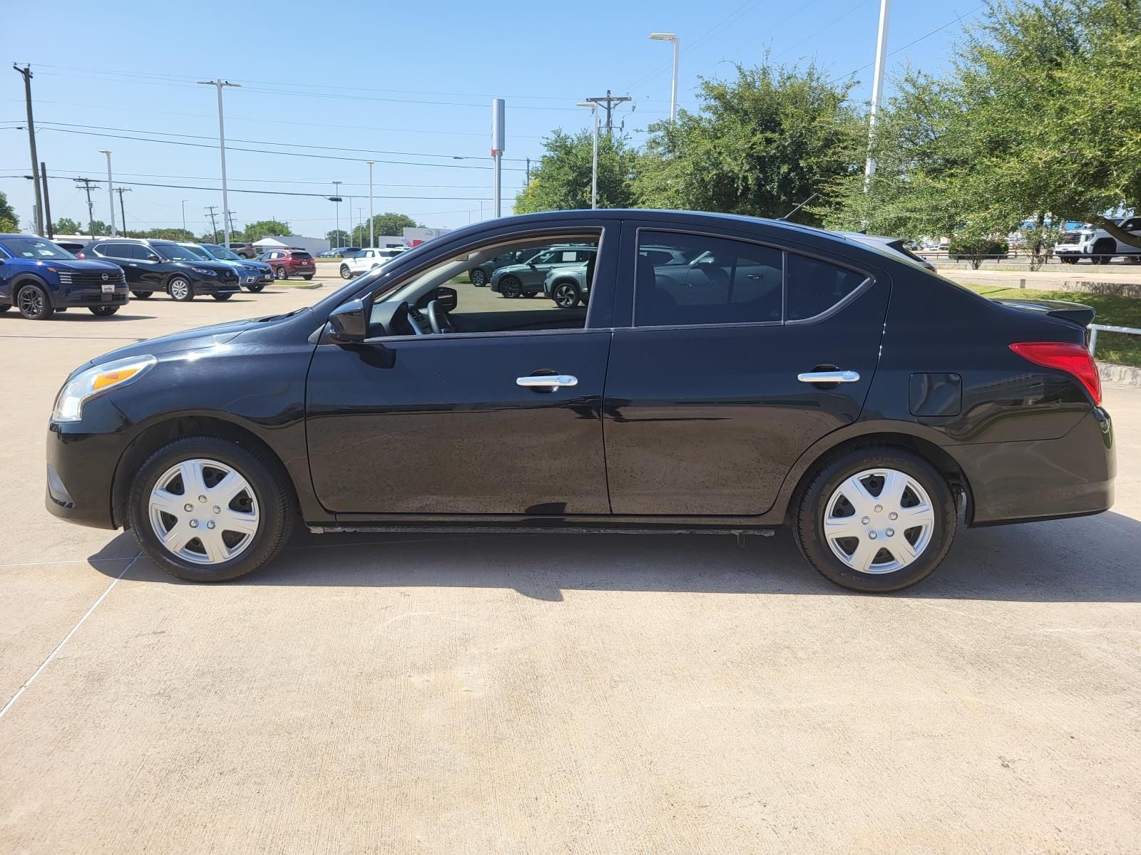 2019 Nissan Versa 1.6 SV