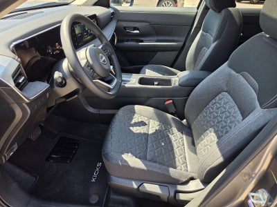 2027 Nissan Kicks SV