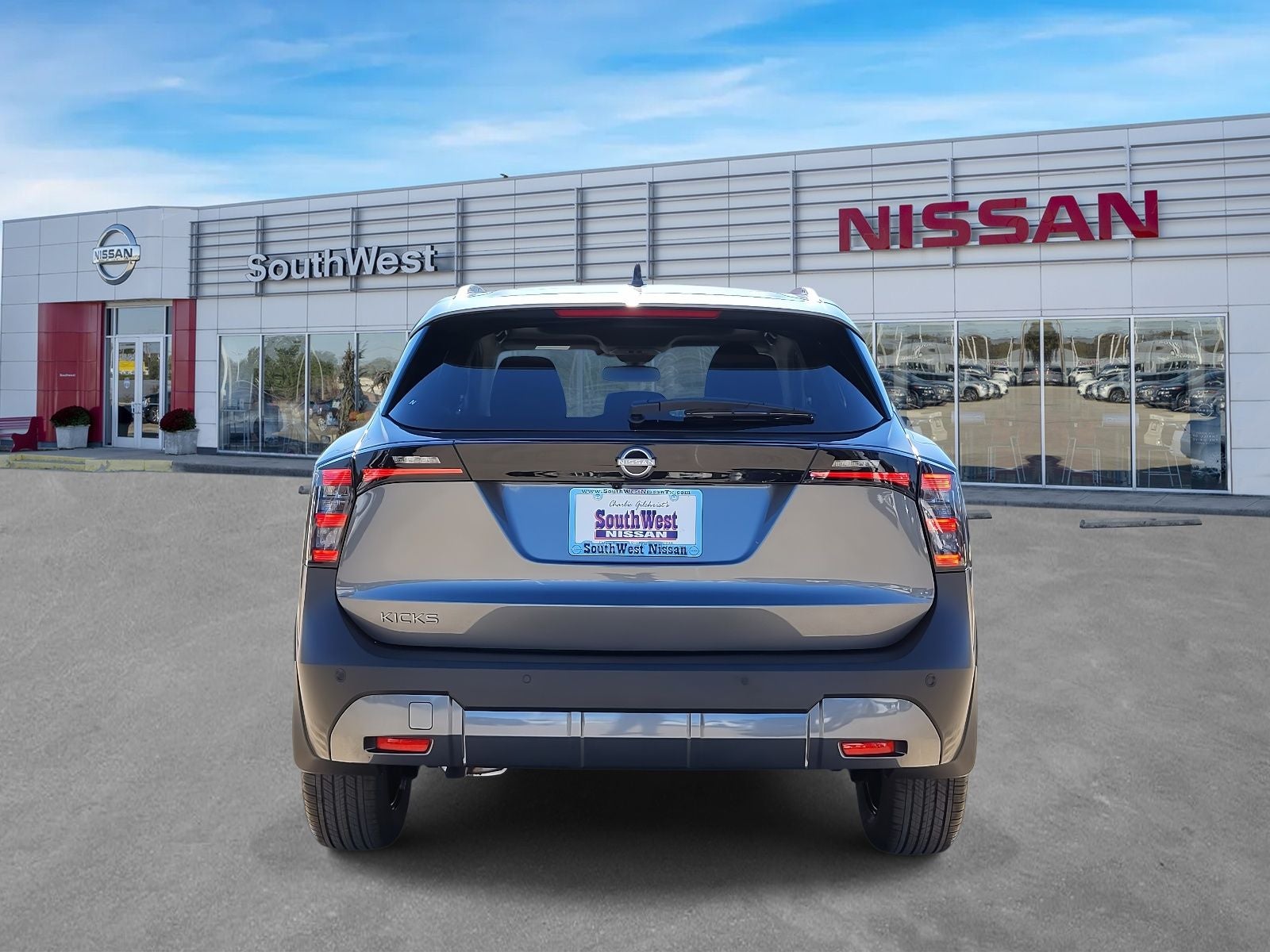 2026 Nissan Kicks SV